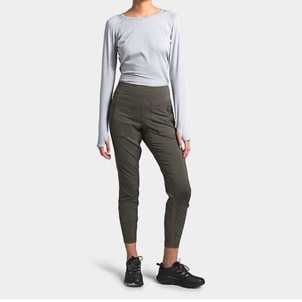 North Face Women’s Paramount Hybrid High-Rise Tight